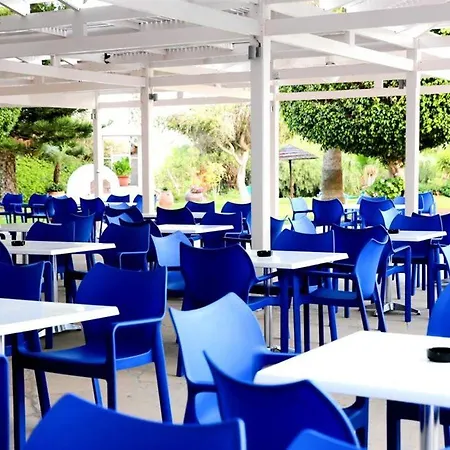 Papouis Otel Protaras