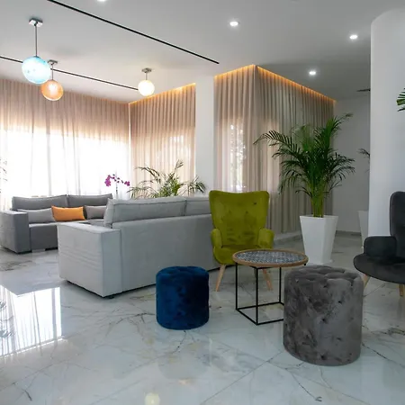 Papouis Otel