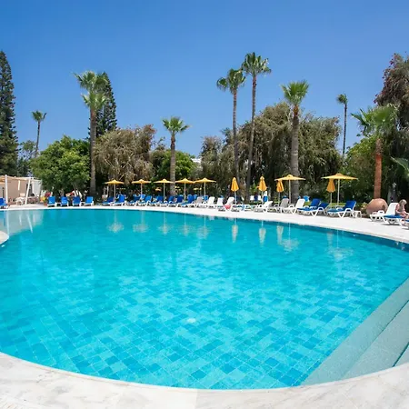 Papouis Otel 3*