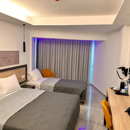 Papouis Otel Protaras
