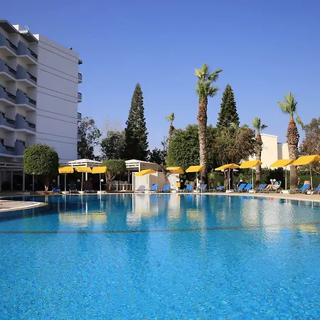 Papouis Otel Protaras